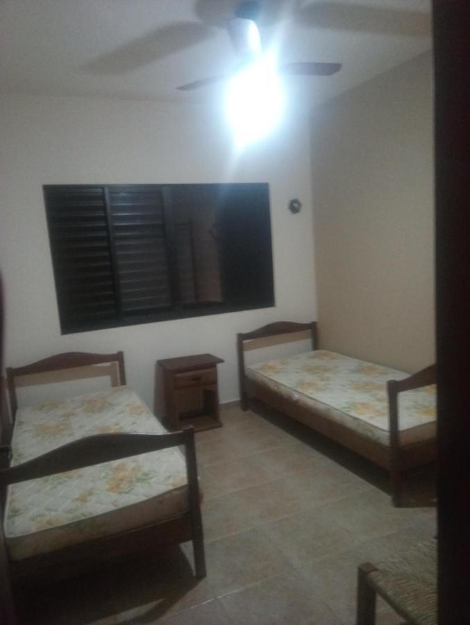 Maravilhosa Vila A 150 M Da Praia Do Guarau, Para 30 Pessoas! Peruíbe 外观 照片